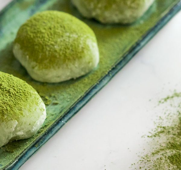 Receta para preparar mochis de matcha y queso crema al microondas